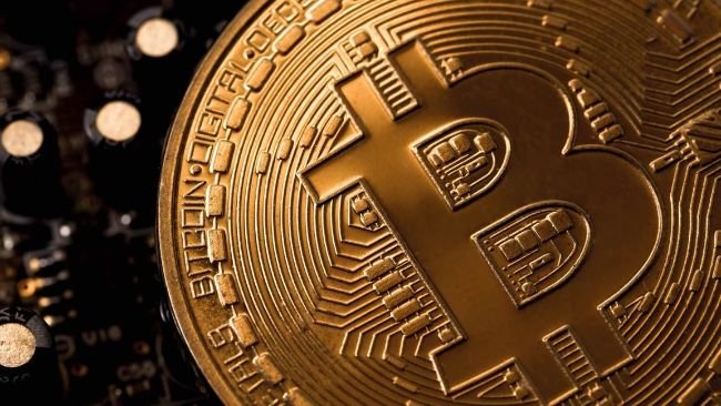 Boring? Binance Founder Downplays Bitcoin $100K Milestone With A Bold Remark