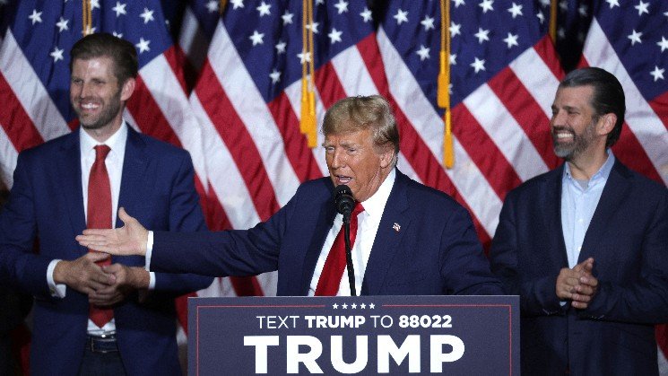 Trump Family Backed American Bitcoin To Go Public via Merger With Gryphon Digital