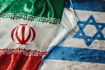 Bitcoin's price falls after Israel's attack to Iran