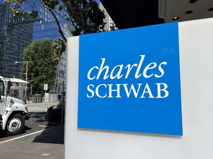 Giant Finance Company Charles Schwab’s CEO Makes Statement on Bitcoin and Ethereum