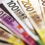 A Major Currency Outpaces Bitcoin With More Possible Momentum Ahead: Macro Markets