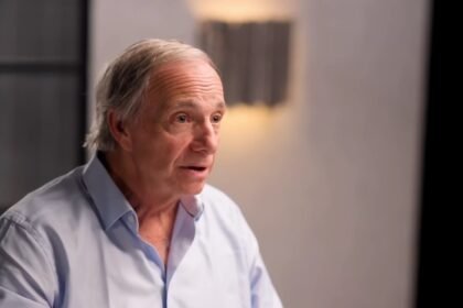 Ray Dalio sees the end of the "great debt cycle" near